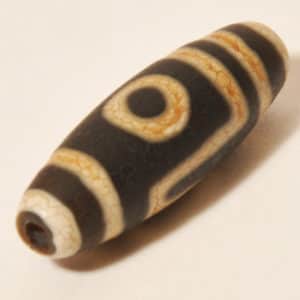 Бусина Дзи один глаз, гора