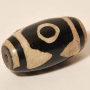 Бусина Дзи с тремя глазами Бусина Дзи с тремя глазами