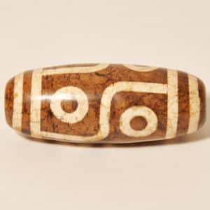 Бусина Дзи алтарная 6 глаз Бусина Дзи алтарная 6 глаз