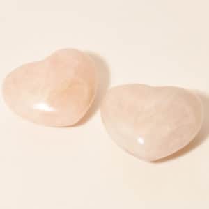 Розовый кварц в форме сердца Розовый кварц в форме сердца