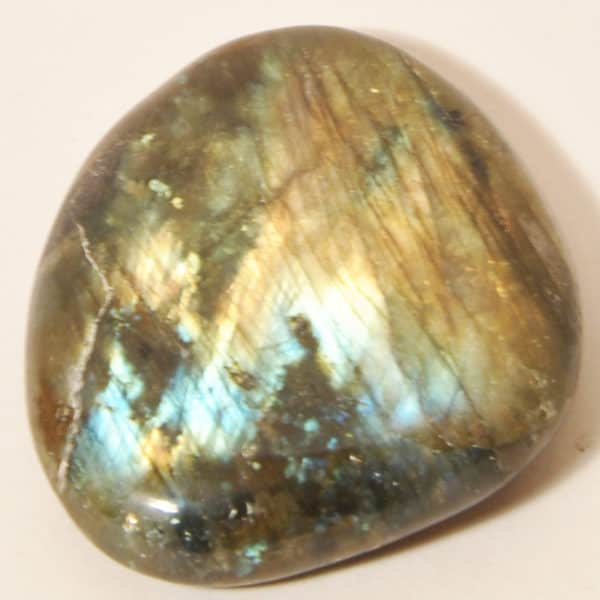 Интерьерный камень лабрадор