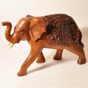 статуэтка слона деревянная