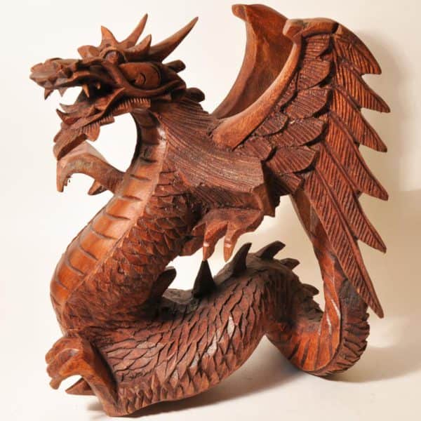 Статуэтка дракона из красного дерева
