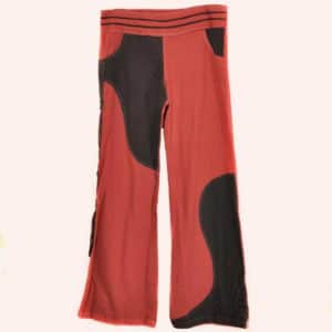 Чёрно-красные брюки