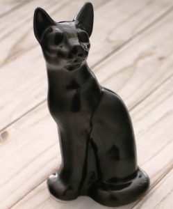 Статуэтка фарфоровая Кошка