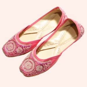 Женские розовые джутти