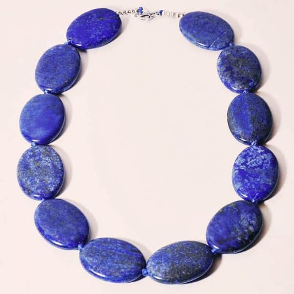 Бусы из крупного лазурита