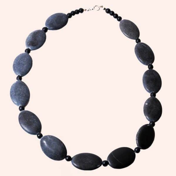 Бусы из шунгита