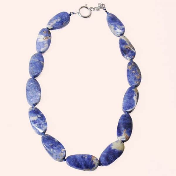 Бусы из лазурита