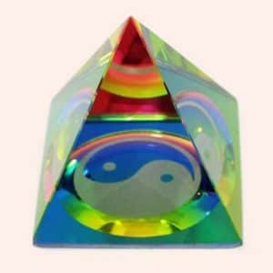 Пирамида с Инь-Янь 4.5 см