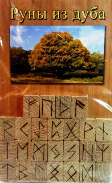 руны из дуба