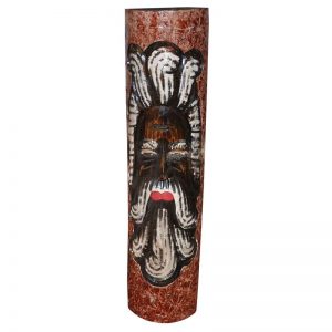 Маска из дерева