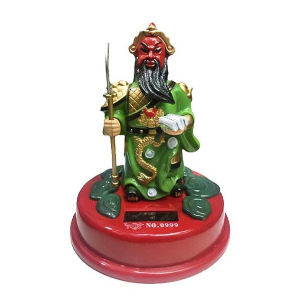 Куан Кунг на солнечной батарее