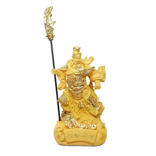 Куан Кунг с копьем