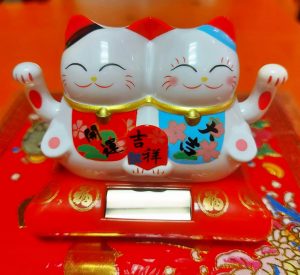 Манеки неко пара Манеки неко пара