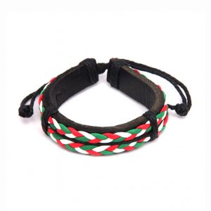 Кожаный браслет с плетением