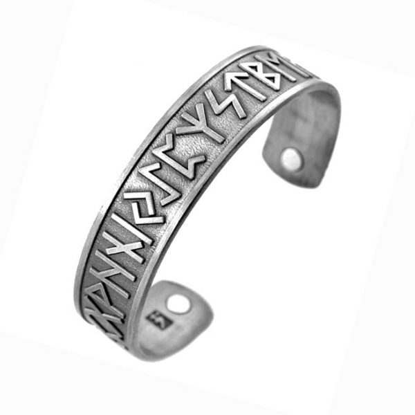 Магнитный браслет со Скандинавскими рунами
