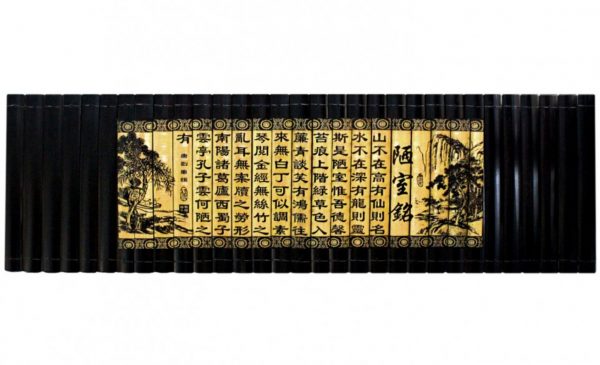 Панно в виде декоративной ширмы