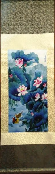 Панно в фиолетовом цвете