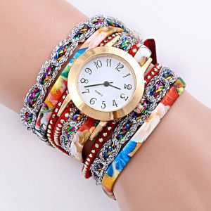 Часы с оригинальными браслетами Часы с оригинальными браслетами