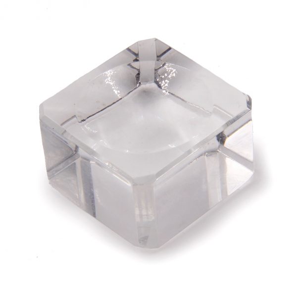 Хрустальная подставка под шар