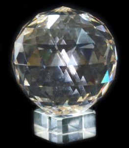 Хрустальный граненный шар 11 см