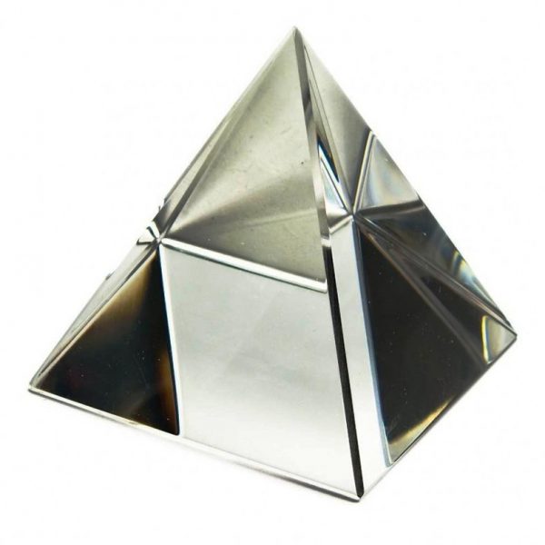 Большая хрустальная пирамида