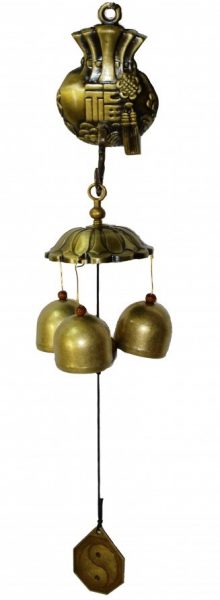 Музыка ветра с иероглифом